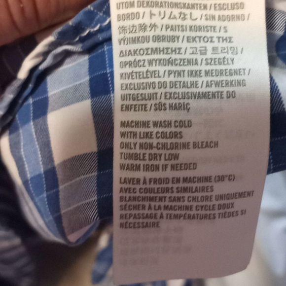 Abercrombie & Fitch long sleeve button down size S. - Picture 8 of 11